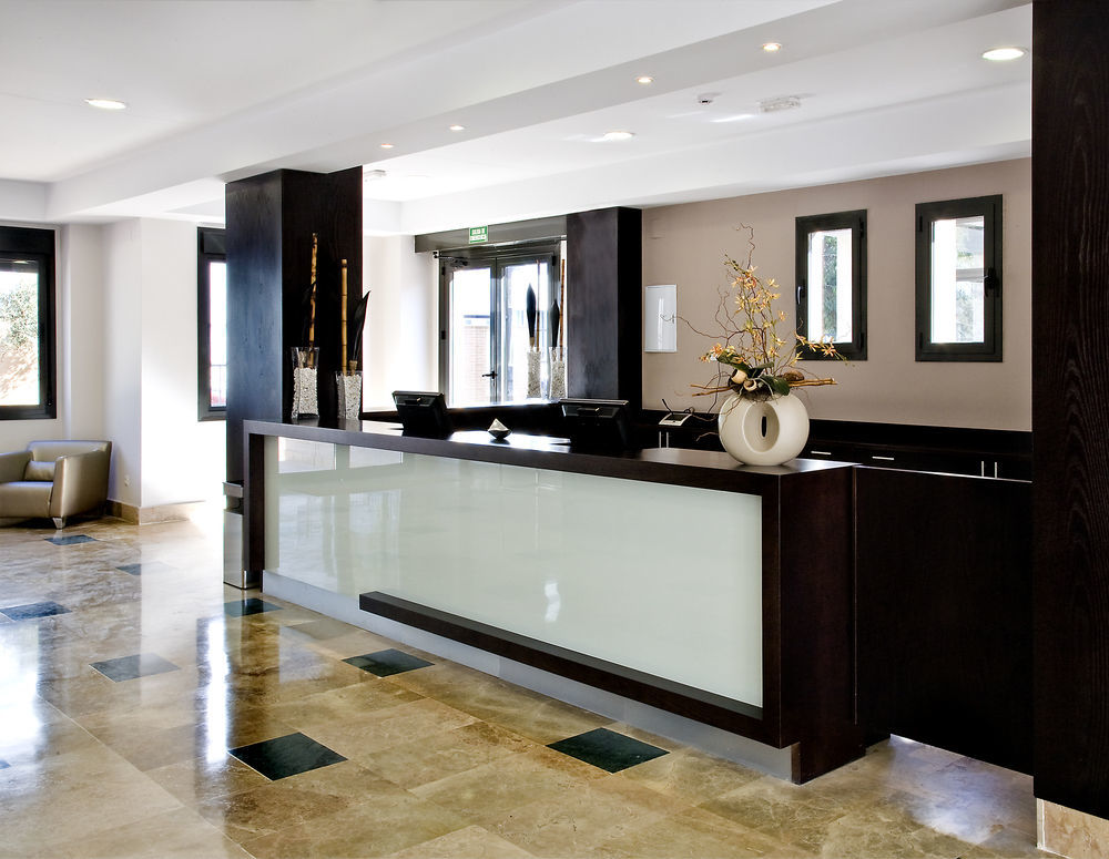 Compostela Suites Madrid Restaurante foto